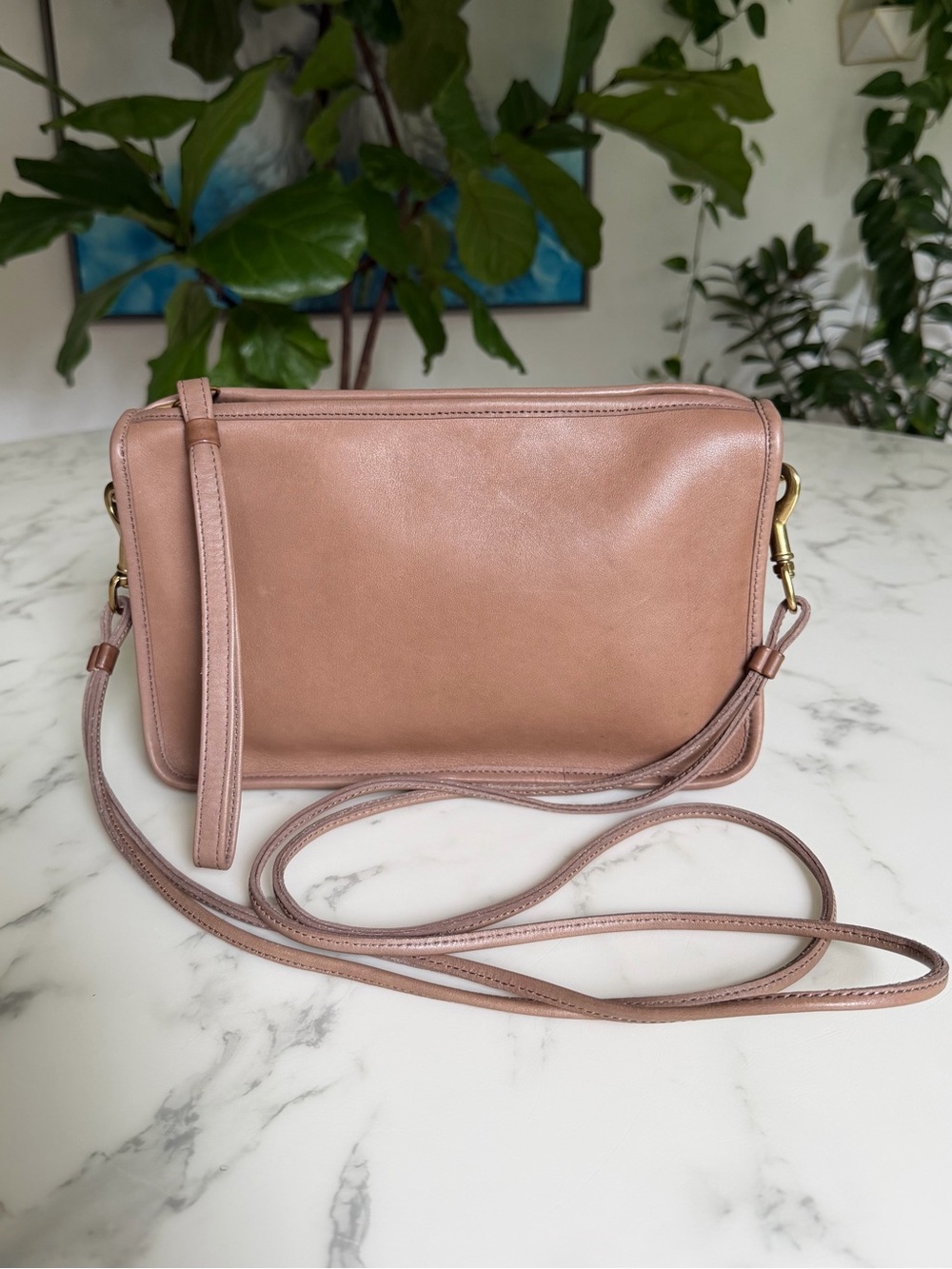 Coach NYC Vintage Basic Bag / Zippered Clutch 9455 Putty Tan Leather 80's